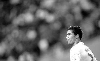 狄龙：联盟中存在很多华而不实的东西，但这往往不能赢球（狄龙直言联盟浮华不少，却难换来胜利）