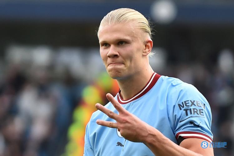 高尔夫俱乐部工作服，选棉还是聚酯纤维？（高尔夫俱乐部工装：该选棉质还是聚酯纤维？）