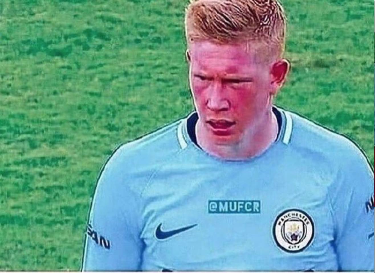 巴萨主帅换人神了！拉什福德出场4分钟助攻，赛季21场造15球超值（巴萨主帅神调度！拉什福德登场4分钟送助攻，21战15次参与进球物超所值）