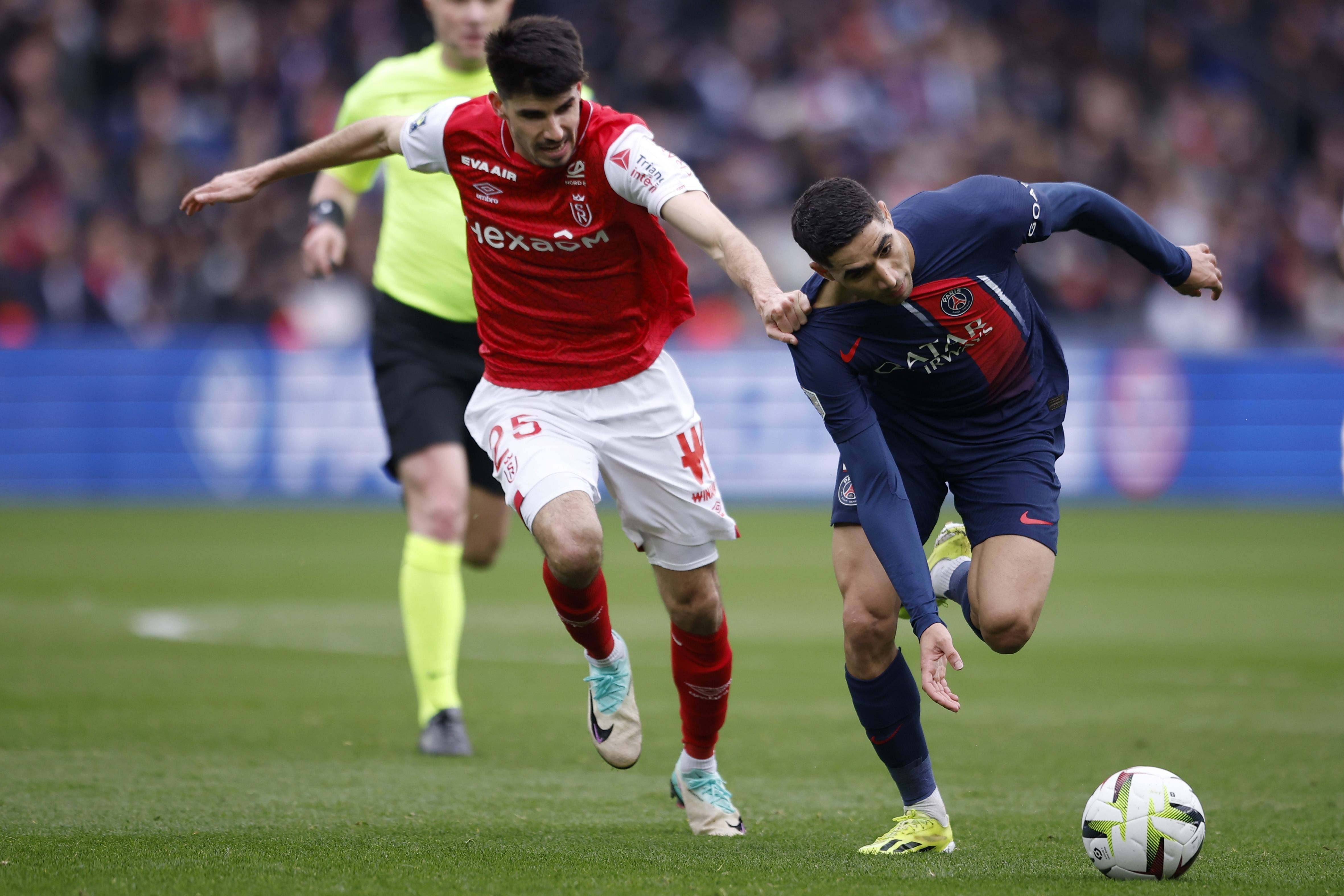 徐正源：争冠过程中球员已在场上竭尽全力；首尔队有很多优点（徐正源：争冠路上队员拼尽全力，首尔队优势众多）