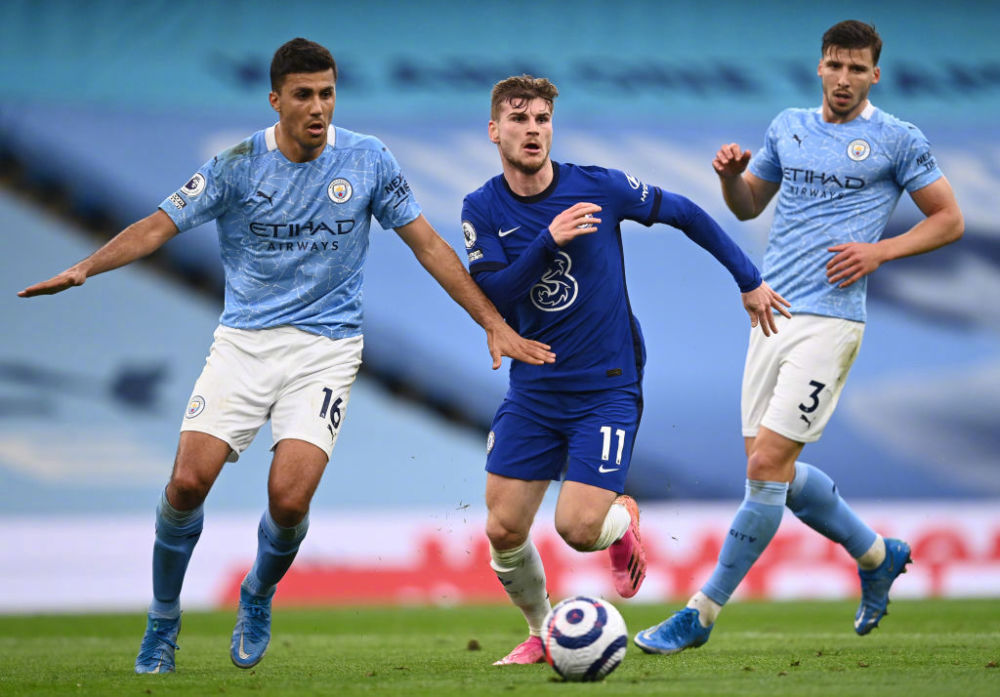 戴维对乌迪内斯的进球被吹越位，但VAR划线似乎存在问题（戴维对阵乌迪内斯进球被判越位，VAR划线判定存疑）