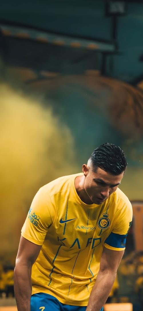 莫兰特和克莱赛后互喷险些爆发冲突，被队友和教练组及时拉开（赛后莫兰特与克莱激烈对喷险酿冲突，队友与教练组迅速拉架）